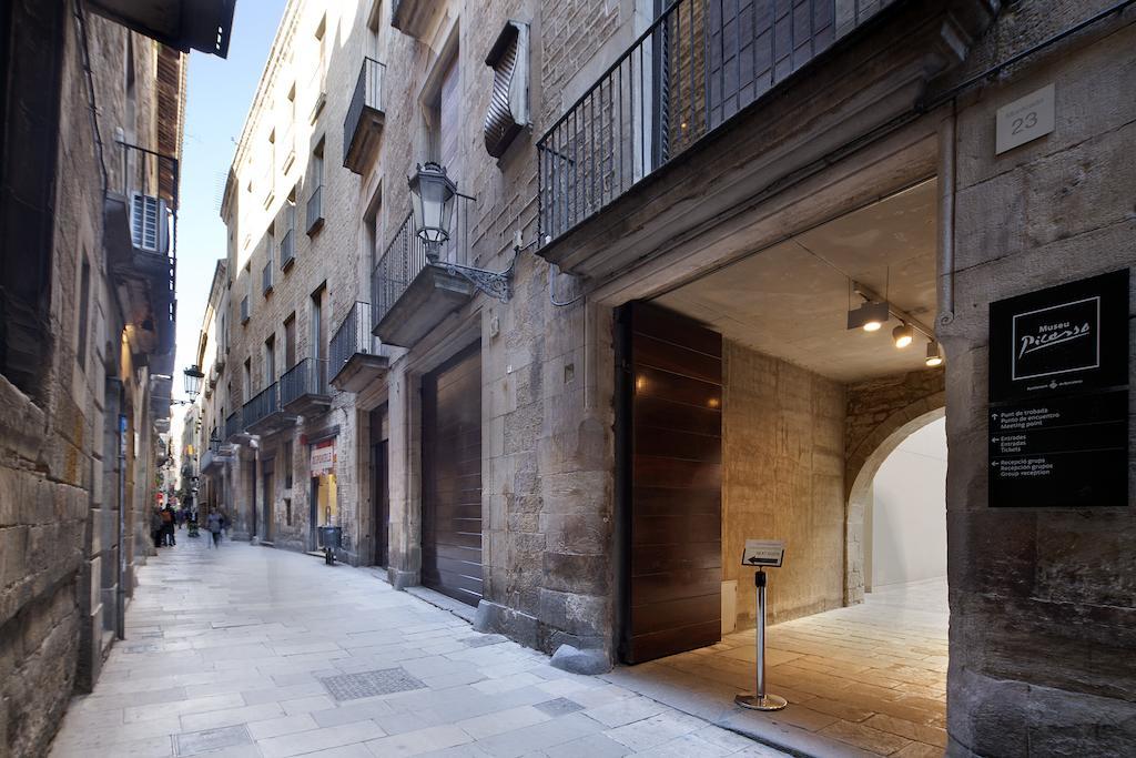 Inside Barcelona Apartments Mercat Bagian luar foto