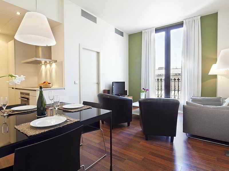 Inside Barcelona Apartments Mercat Bagian luar foto