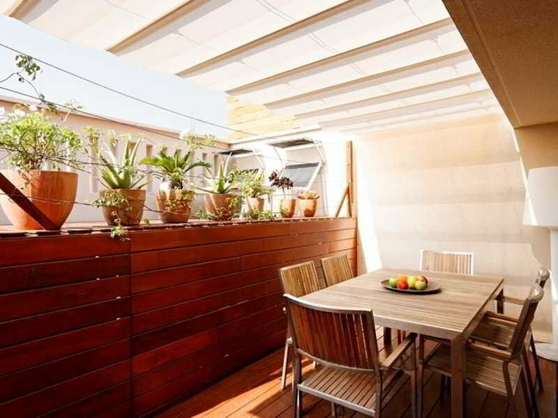Inside Barcelona Apartments Mercat Bagian luar foto