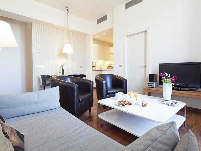 Inside Barcelona Apartments Mercat Bagian luar foto
